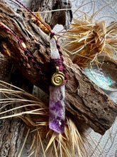 Load image into Gallery viewer, Amethyst Dragons Tooth