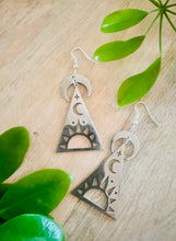 Load image into Gallery viewer, Sun & Moon / Night & Day