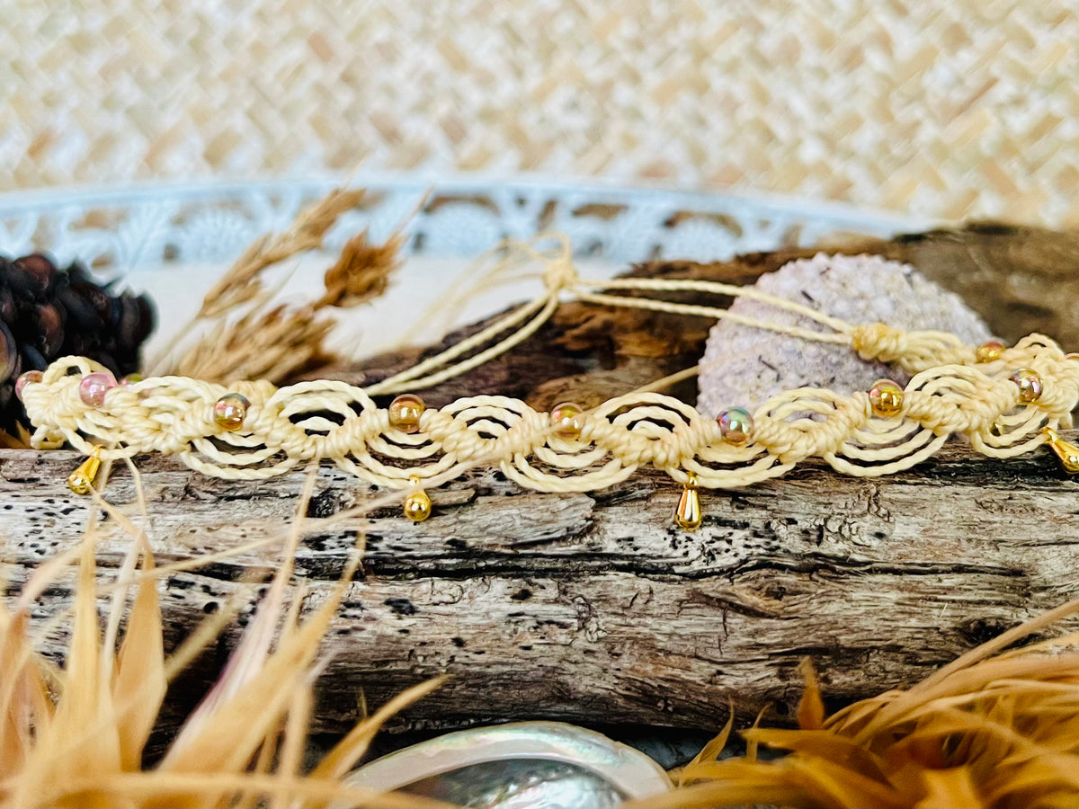 Earth & Gold ✨