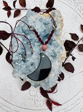 Load image into Gallery viewer, Black Agate Crescent Moon