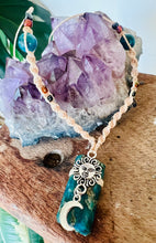 Load image into Gallery viewer, Apatite Clarity Necklace