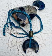 Load image into Gallery viewer, Lapis Moon