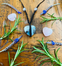 Load image into Gallery viewer, Flourite And Moonstone