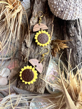 Load image into Gallery viewer, Summer Sunflowers
