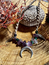 Load image into Gallery viewer, ✨ Wings &amp; Wisdom Choker ✨
