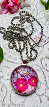 Load image into Gallery viewer, Daisy Pendant
